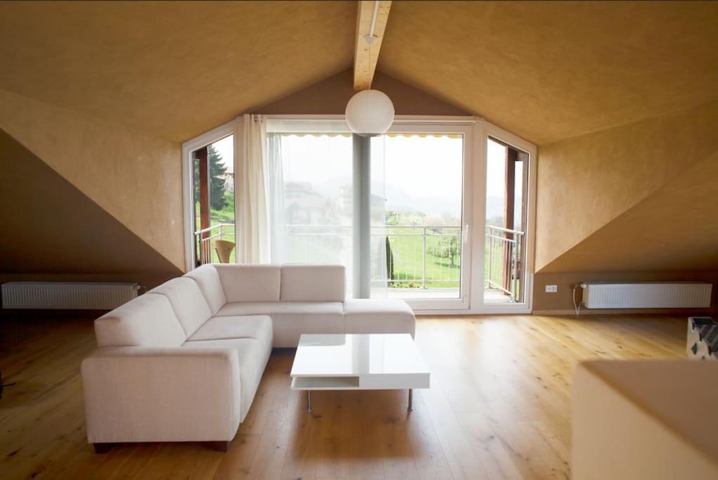 Lakeview Gem Krattigen Dış mekan fotoğraf
